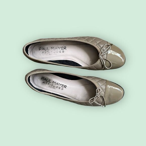 Paul Mayer Attitudes Taupe Quilted Leather Tan Cap Toe Ballet Flats Womens 10 - Picture 11 of 14